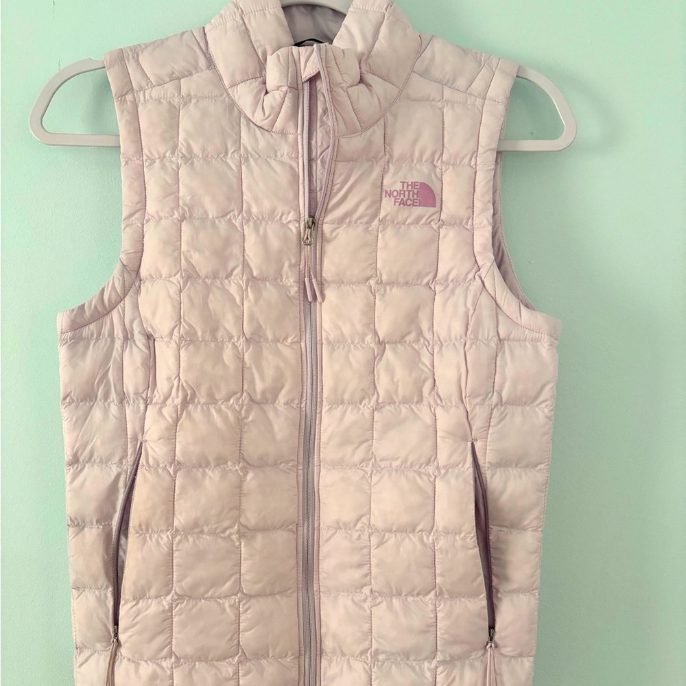 North Face small lavender vest